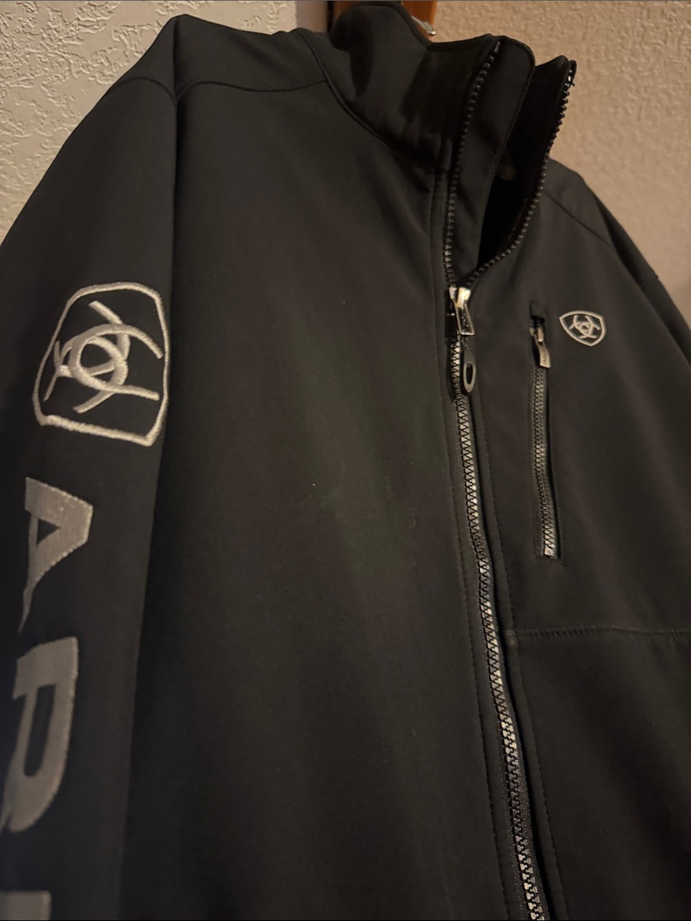 Ariat jacket 3729 - Picture 2 of 11